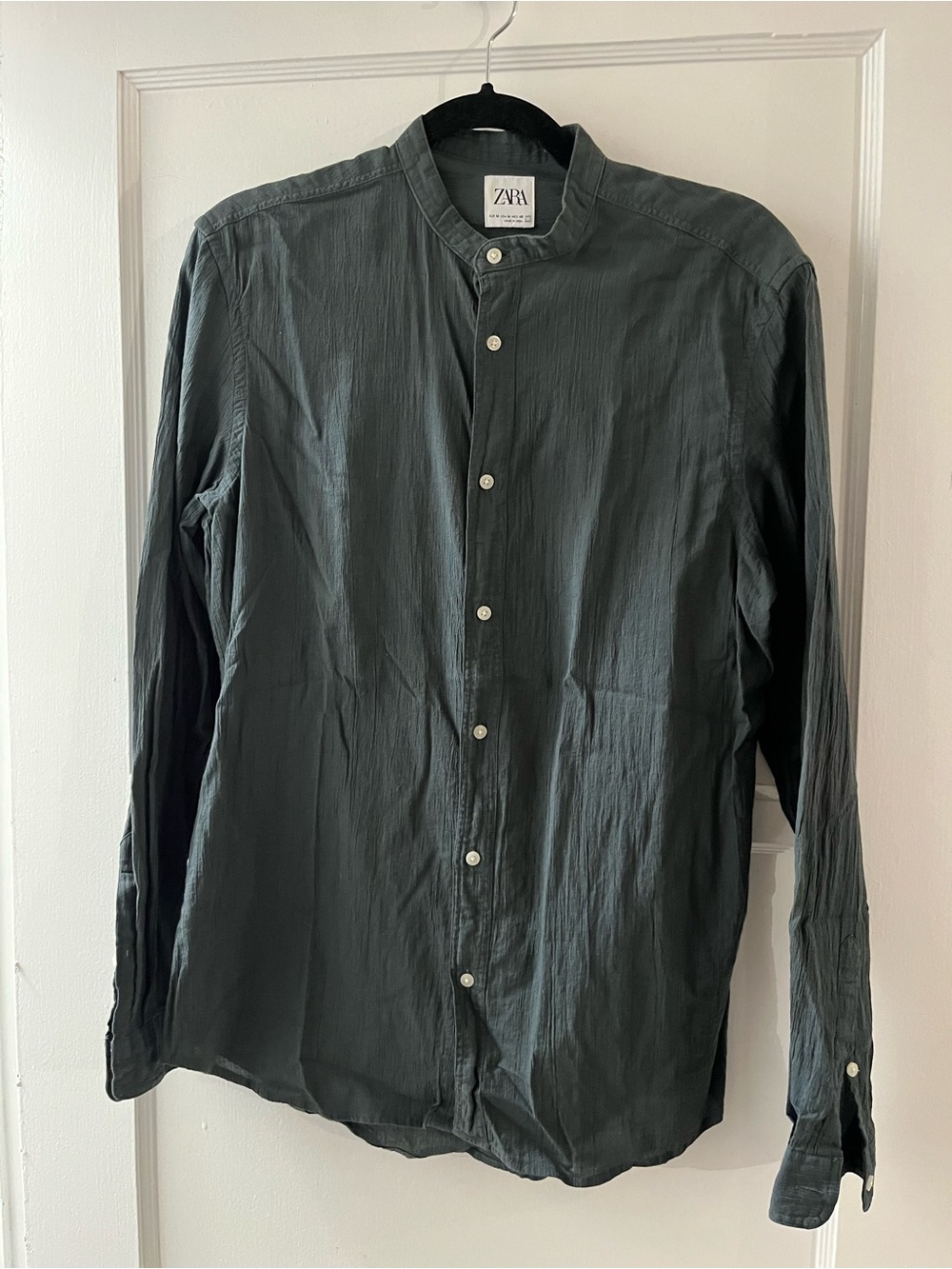 ZARA Men's Forest Green Band-Collar Button-Down Shirt